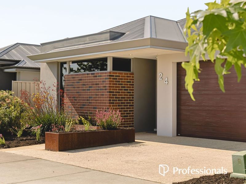 24 Crimson Boulevard, Forrestfield