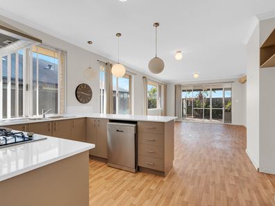 20 Whinhill Loop, Baldivis WA 6171
