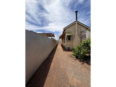 5 Wordsworth Street, Kalgoorlie WA 6430