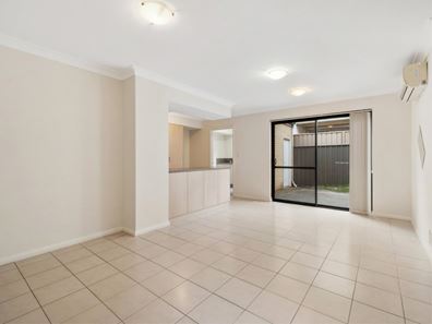 6/6 Hogarth Street, Cannington WA 6107