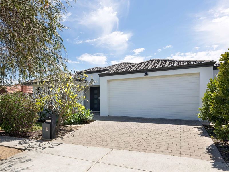 99A Cleopatra Street, Palmyra WA 6157