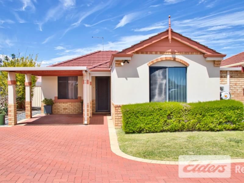 6/54 Gnangara Drive, Waikiki