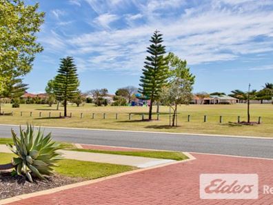 6/54 Gnangara Drive, Waikiki WA 6169