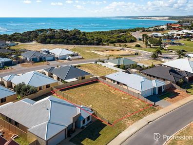 8 Poseidon Way, Glenfield WA 6532