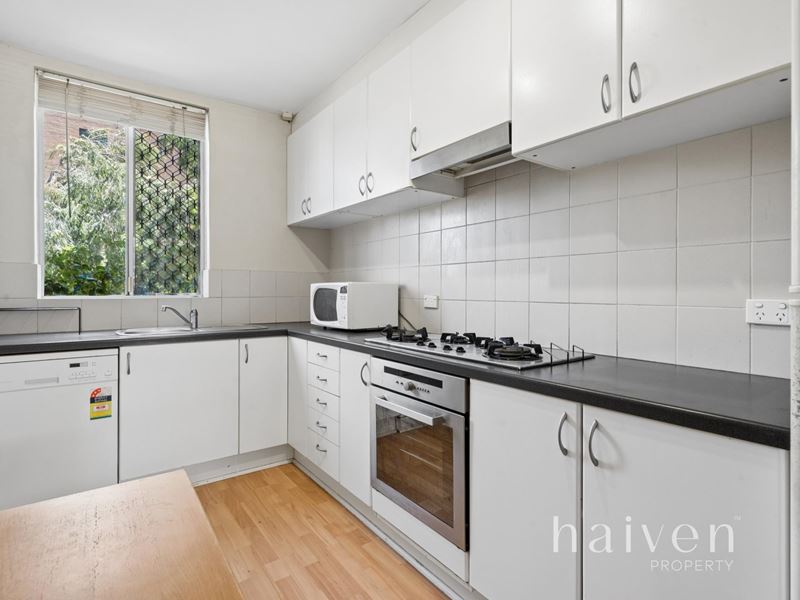 2/4 Murray Avenue, Mosman Park