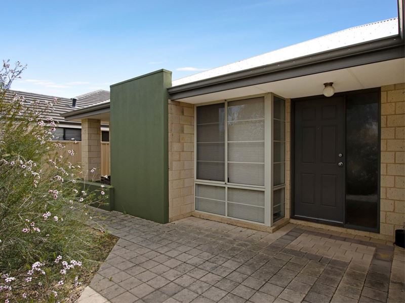16 Keyham Street, Bertram WA 6167
