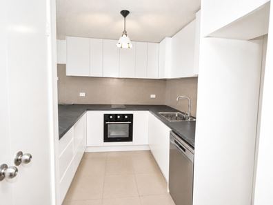 1/132-140 Mandurah  Terrace, Mandurah WA 6210