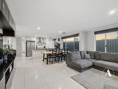 29 Sidgwick Avenue, Piara Waters WA 6112