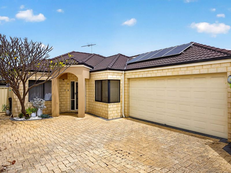 11 Tambora Bend, Madeley WA 6065