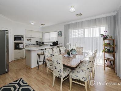 7 Minnow Fairway, Aveley WA 6069