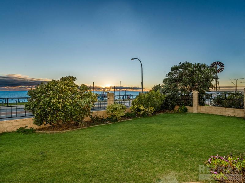 70a Ocean Drive, Quinns Rocks WA 6030