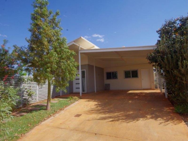 22 Ophthalmia Crescent, Newman