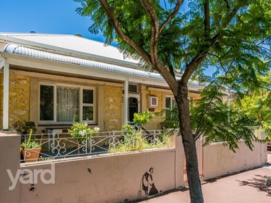 14 George Street, East Fremantle WA 6158