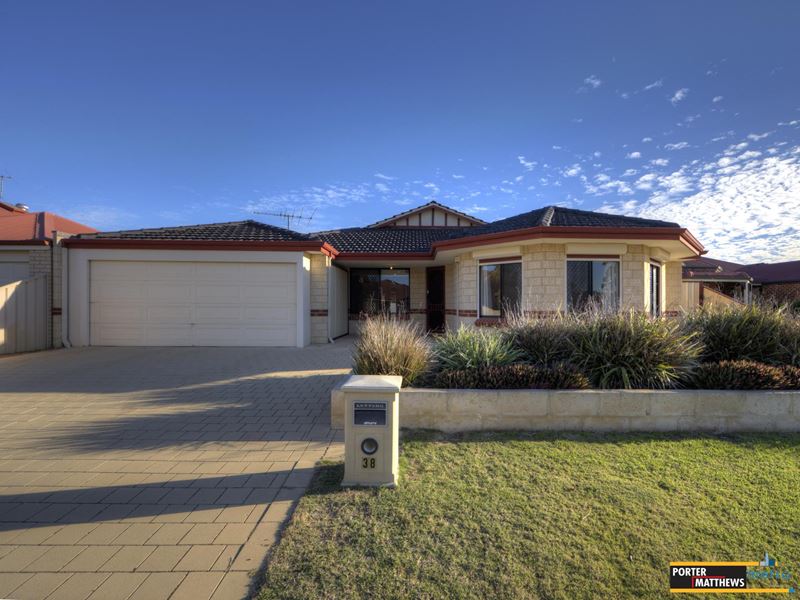 38 Plane Tree Green, Forrestfield WA 6058