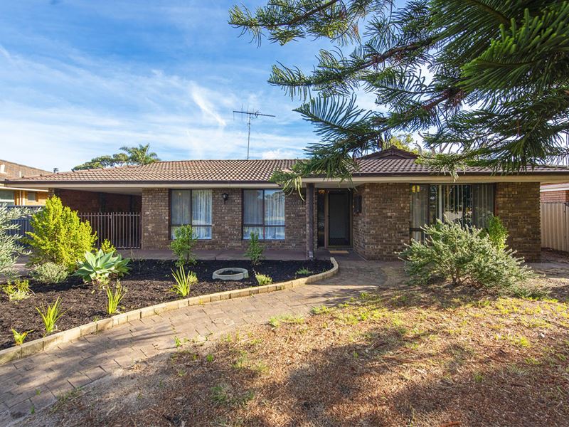 15 Hungerford Avenue, Halls Head WA 6210