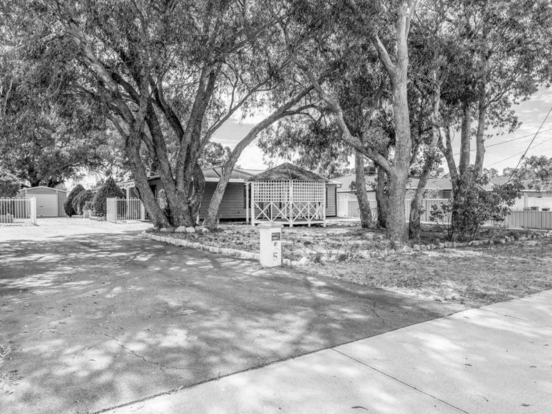 5 Phillips Way, North Yunderup