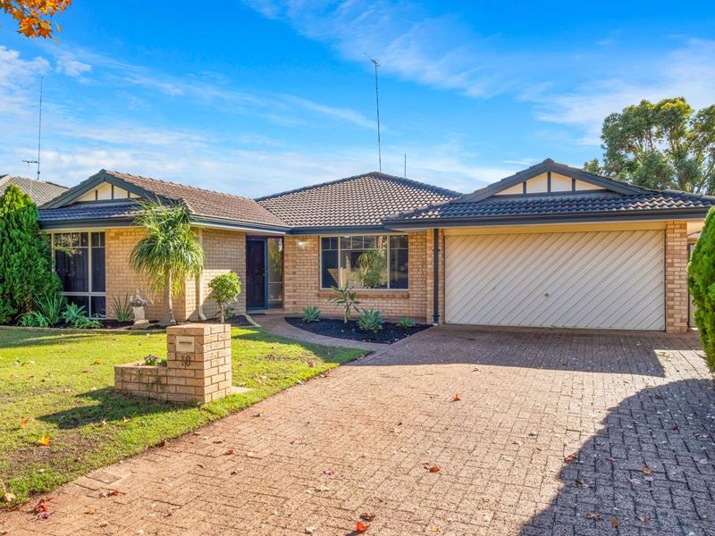 18 Pilbara Crescent, Jane Brook
