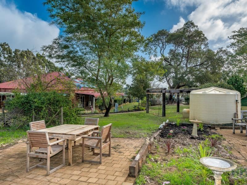 86 Patens Drive, Lower Chittering