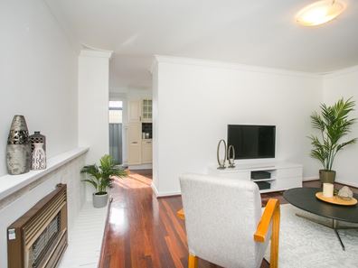 33 Field Street, Morley WA 6062