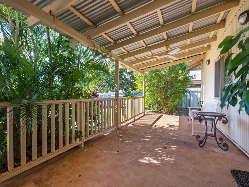 8 Lee Avenue, Baynton