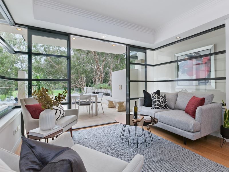 2/30 Onslow Road, Shenton Park