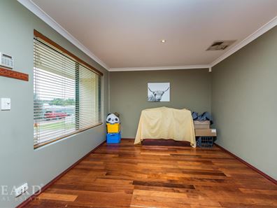 31 Frond Circuit, Banksia Grove WA 6031