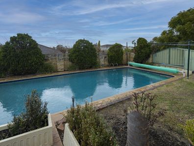 100 Sydenham Road, Doubleview WA 6018
