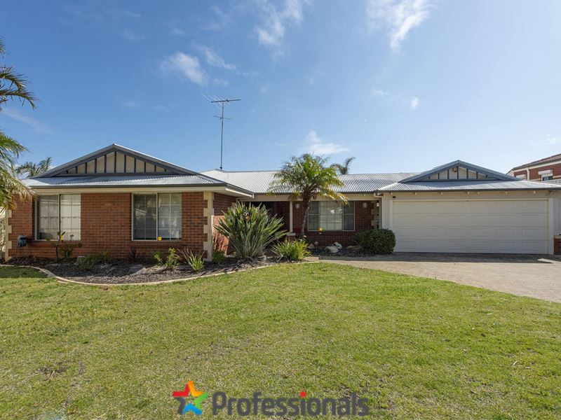 6 Nettle Place, Halls Head WA 6210