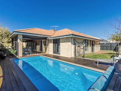 115 Bayside Blvd, Port Kennedy WA 6172