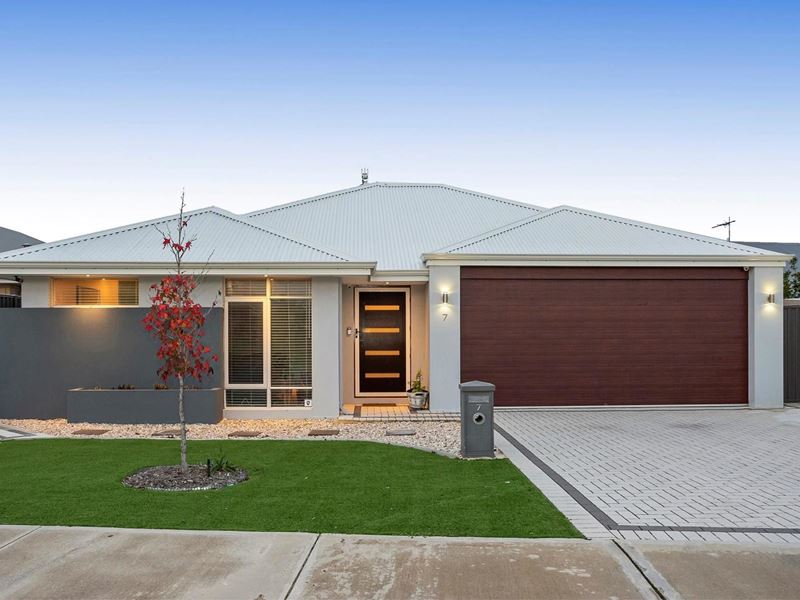 7 Rivelin Way, Aveley WA 6069