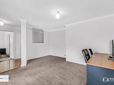 24 Tintagel Place, Ballajura WA 6066