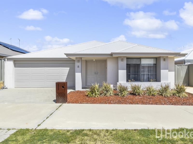 8 Apricot Road, Eglinton