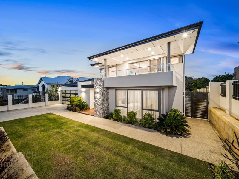 66 Clayton Street, East Fremantle