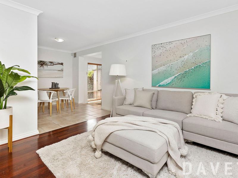 4/10 Alga Street, Scarborough