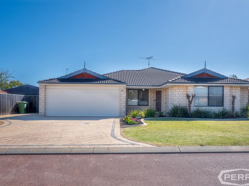 18 Aldenham Heights, Halls Head WA 6210