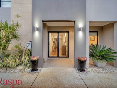 27 Samphire Road, Canning Vale WA 6155