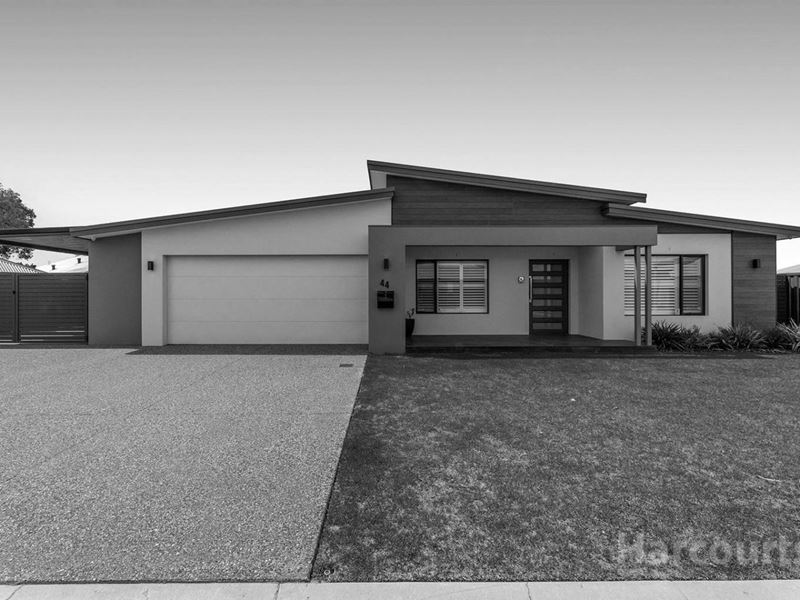 44 Goldfinch Drive, Erskine