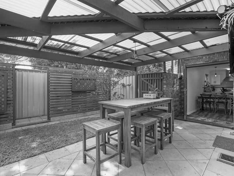 5/2 Weaponess Road, Scarborough