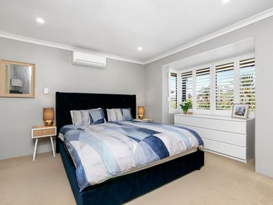 53 Manly Cres, Warnbro WA 6169