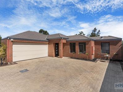 10/1 Tolj Loop, Aveley WA 6069