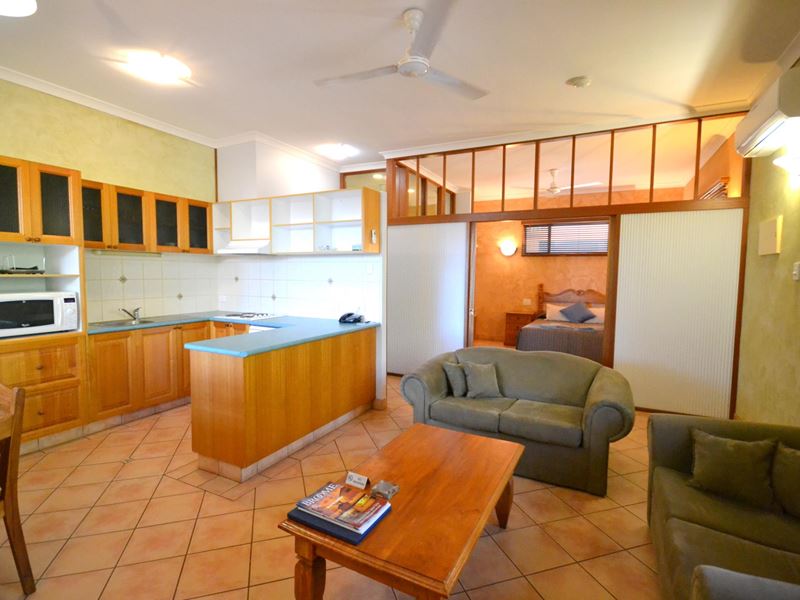 33/10 Sanctuary Road, Cable Beach
