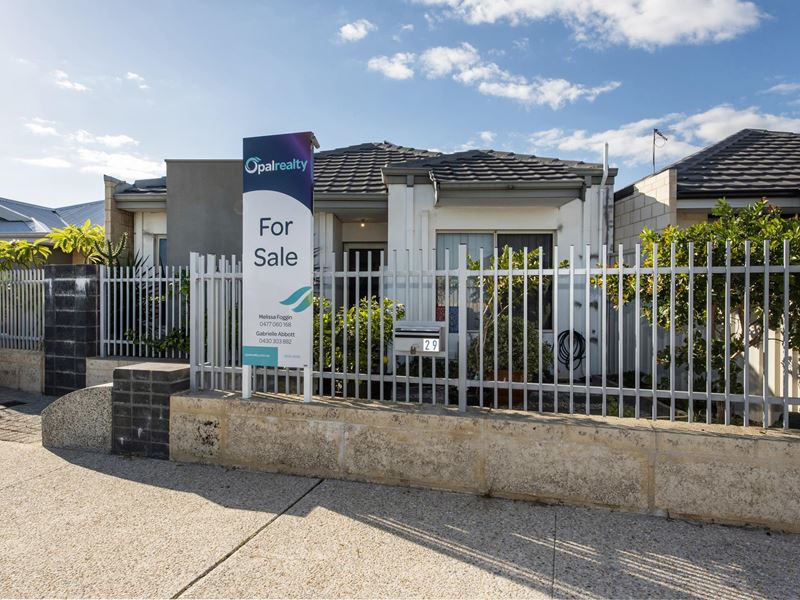 29 Adelong Avenue, Golden Bay WA 6174