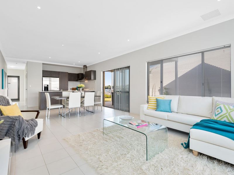 52 Randstone Parade, Butler