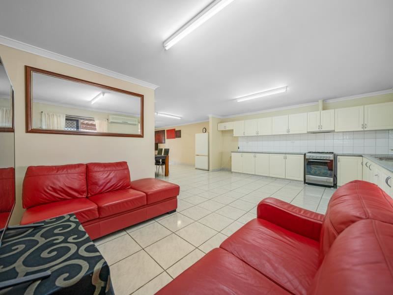 15B Paringa Street, Morley WA 6062