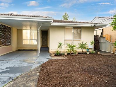 15B Paringa Street, Morley WA 6062