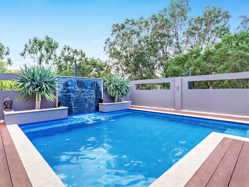 8 Lipscombe Close, Golden Bay