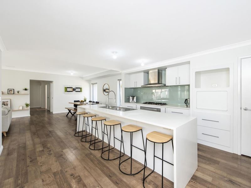 12 Villaret Terrace, Secret Harbour