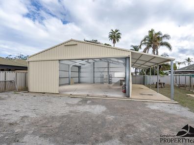 228 Place Road, Wonthella WA 6530