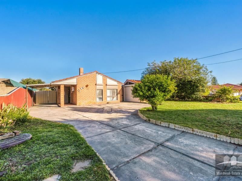 13 Sculptor Close, Rockingham
