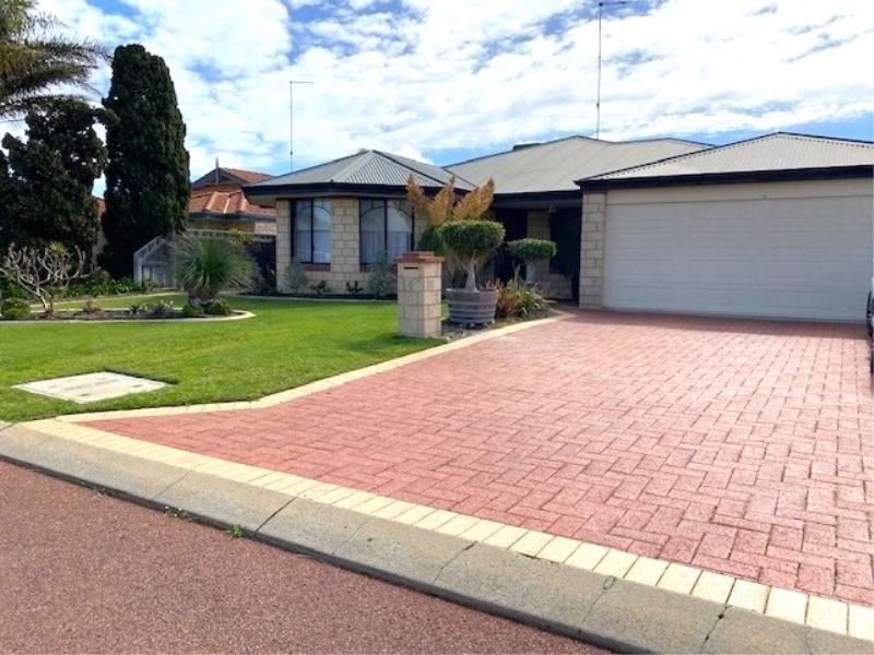4 Bethel Corner, Halls Head WA 6210